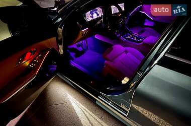 Седан BMW 3 Series 2021 в 