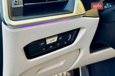 Седан BMW 3 Series 2021 в 