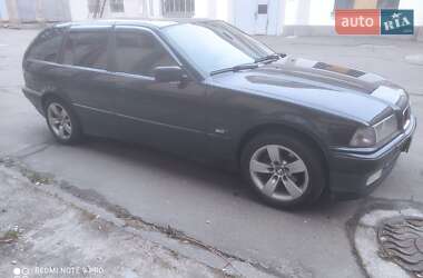 Універсал BMW 3 Series 1998 в 