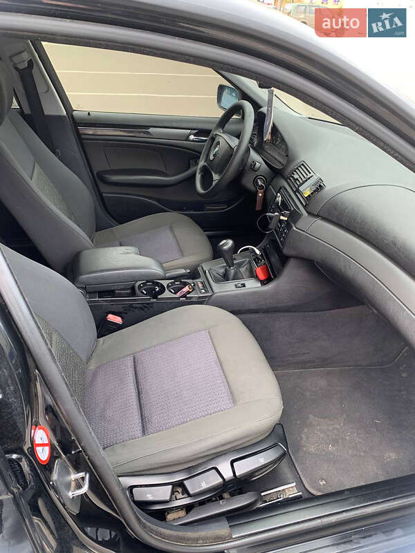 Седан BMW 3 Series 2003 в Лебедине