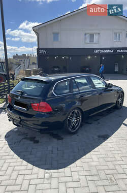 Универсал BMW 3 Series 2011 в 