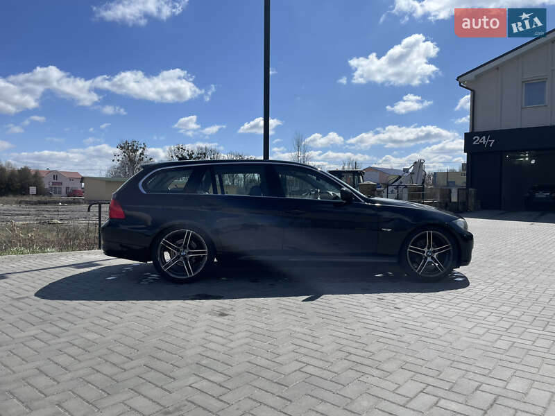 Універсал BMW 3 Series 2011 в Львові