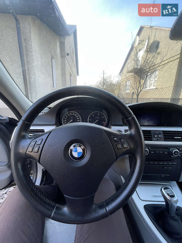 Універсал BMW 3 Series 2011 в Львові