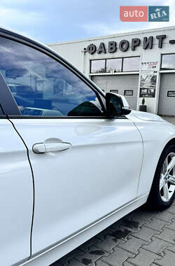 Седан BMW 3 Series 2012 в 