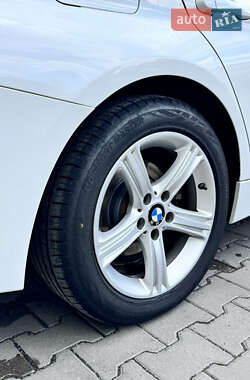 Седан BMW 3 Series 2012 в 
