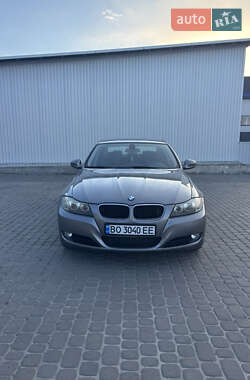Седан BMW 3 Series 2011 в Тернополі