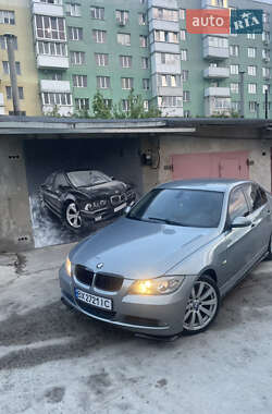 Седан BMW 3 Series 2005 в Хмельницком