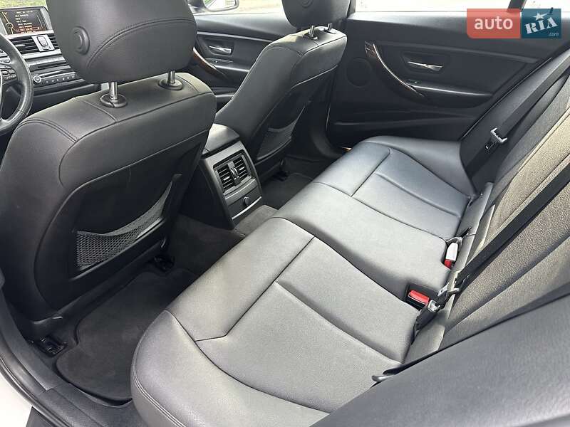Седан BMW 3 Series 2014 в Броварах