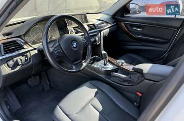 Седан BMW 3 Series 2015 в 