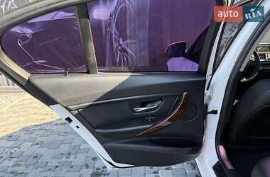 Седан BMW 3 Series 2015 в 