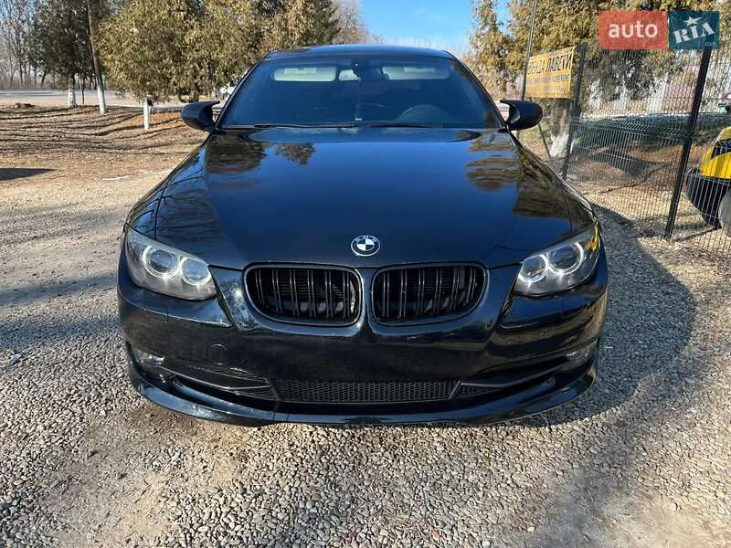 BMW 3 Series 2011