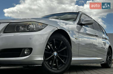 Універсал BMW 3 Series 2010 в 