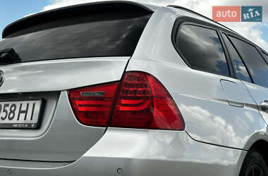 Універсал BMW 3 Series 2010 в 