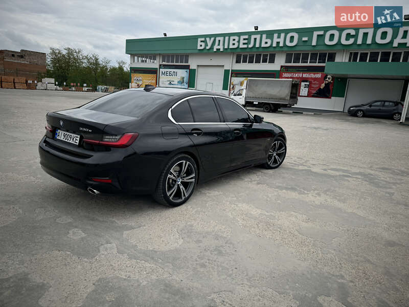 Седан BMW 3 Series 2022 в Никополе фото 4 Седан BMW 3 Series 2022 в Никополе
