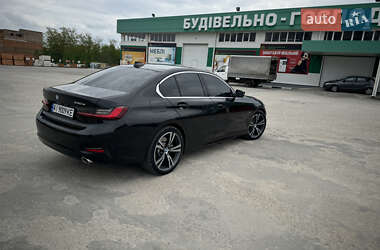 Седан BMW 3 Series 2022 в 