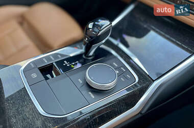 Седан BMW 3 Series 2019 в 
