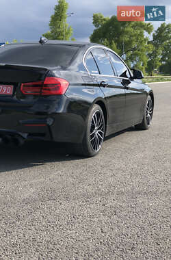 Седан BMW 3 Series 2017 в 