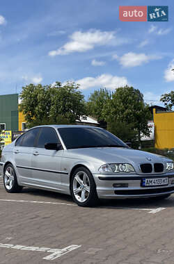 Седан BMW 3 Series 2001 в Житомирі