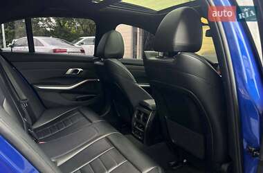 Седан BMW 3 Series 2019 в 
