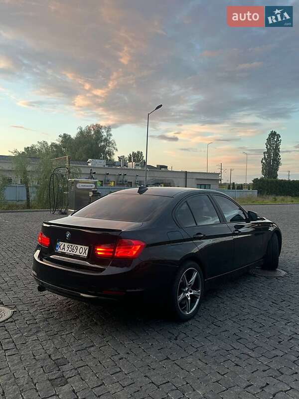 Седан BMW 3 Series 2013 в Киеве