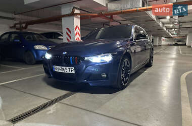 Седан BMW 3 Series 2017 в Одессе