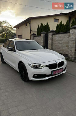 Седан BMW 3 Series 2016 в Львове