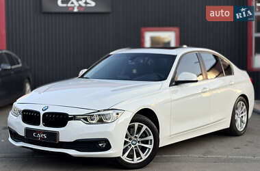 Седан BMW 3 Series 2017 в Киеве