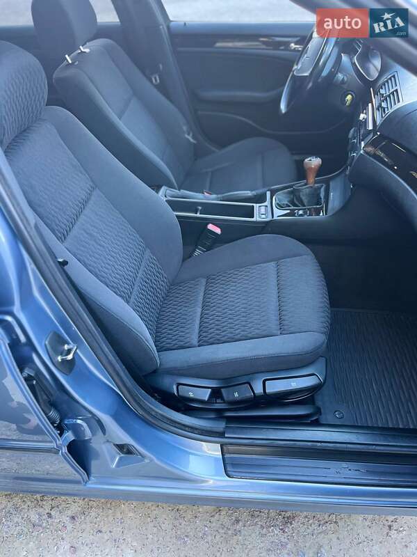 Седан BMW 3 Series 2001 в Сумах