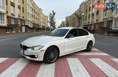 Седан BMW 3 Series 2014 в 