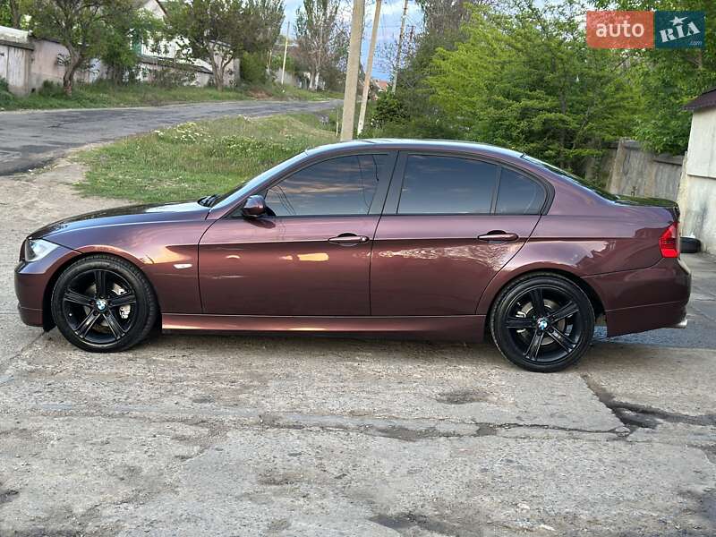 Седан BMW 3 Series 2006 в Одесі