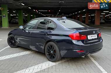 Седан BMW 3 Series 2015 в 