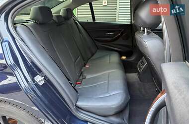 Седан BMW 3 Series 2015 в 