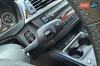 Седан BMW 3 Series 2015 в 