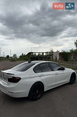 Седан BMW 3 Series 2012 в 