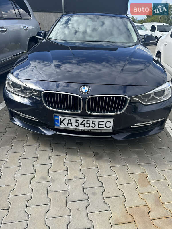 Седан BMW 3 Series 2013 в 