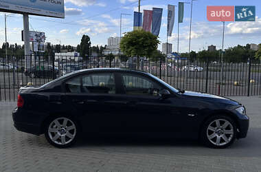 Седан BMW 3 Series 2005 в 