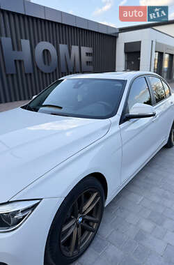 Седан BMW 3 Series 2016 в 