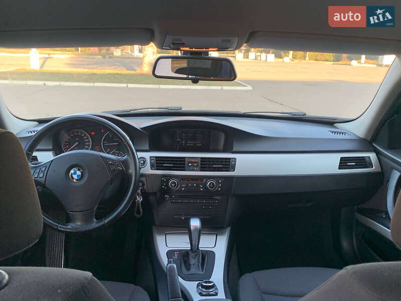 Универсал BMW 3 Series 2010 в Костополе