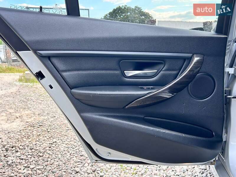 Седан BMW 3 Series 2014 в Одесі