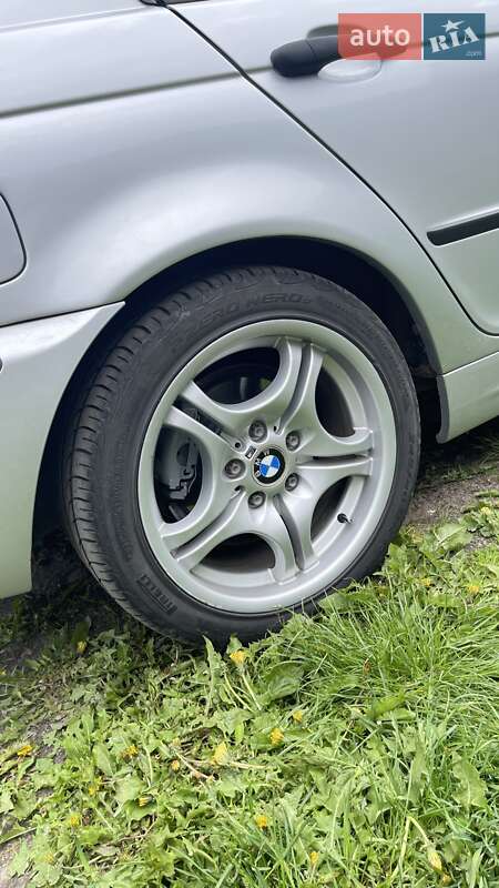 Седан BMW 3 Series 2003 в Богодухове