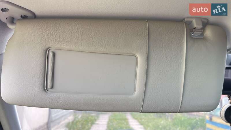 Седан BMW 3 Series 2003 в Богодухове