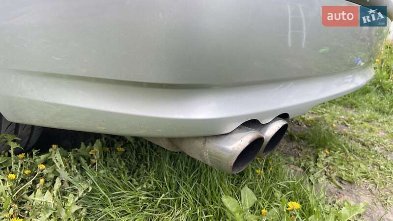 Седан BMW 3 Series 2003 в Богодухове