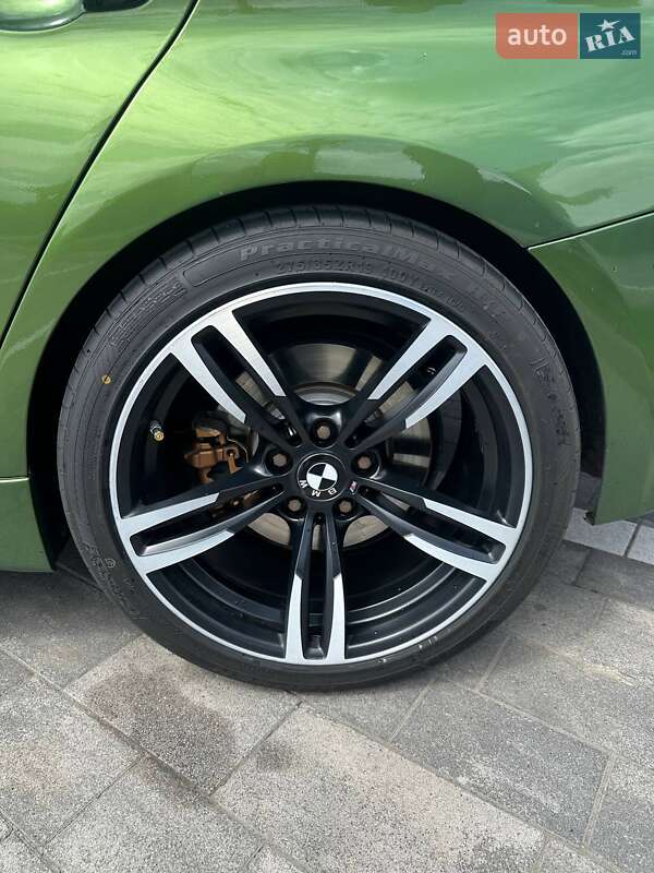Седан BMW 3 Series 2017 в Луцке