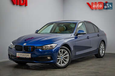 Седан BMW 3 Series 2017 в Києві