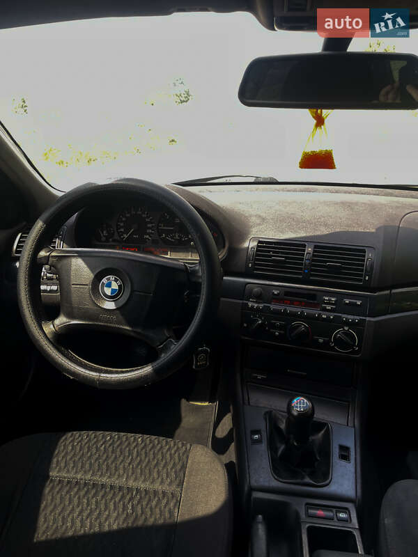 Седан BMW 3 Series 2001 в Киеве фото 15 Седан BMW 3 Series 2001 в Киеве