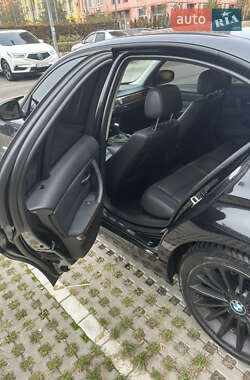 Седан BMW 3 Series 2011 в 