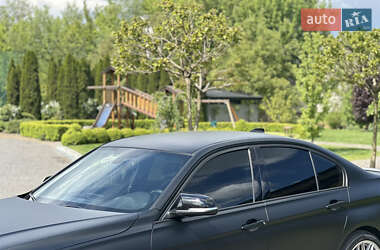 Седан BMW 3 Series 2012 в 