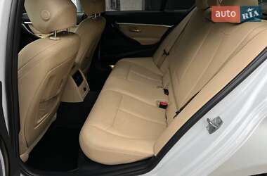 Седан BMW 3 Series 2018 в 