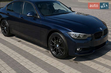 Седан BMW 3 Series 2013 в Львове