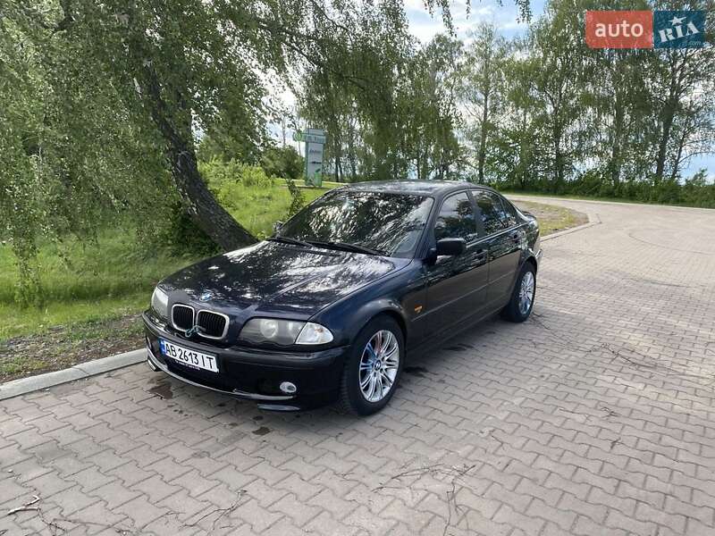 BMW 3 Series 2001